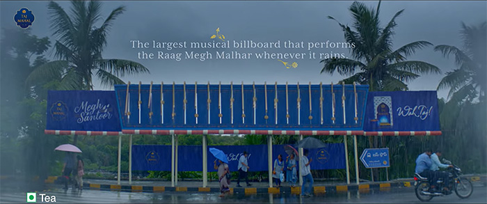 Taj Mahal Tea 'Megh Santoor' billboard in India